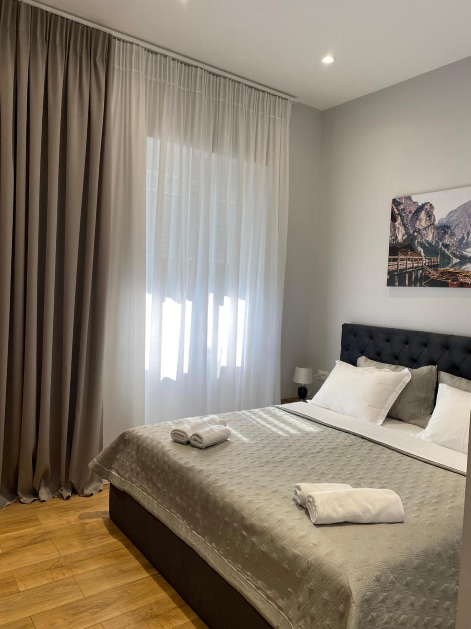 Vila Panto Tirana Buitenkant foto