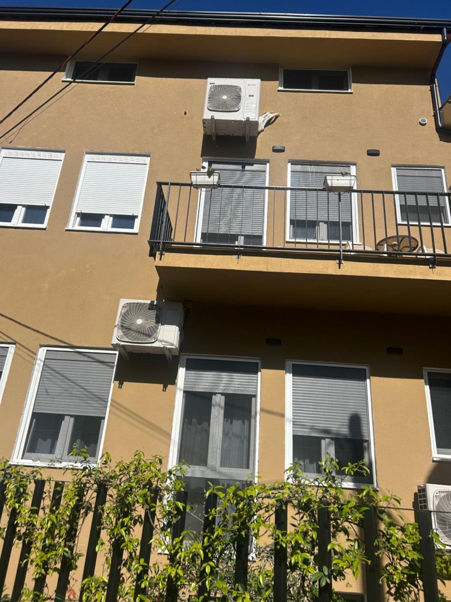 Vila Panto Tirana Buitenkant foto